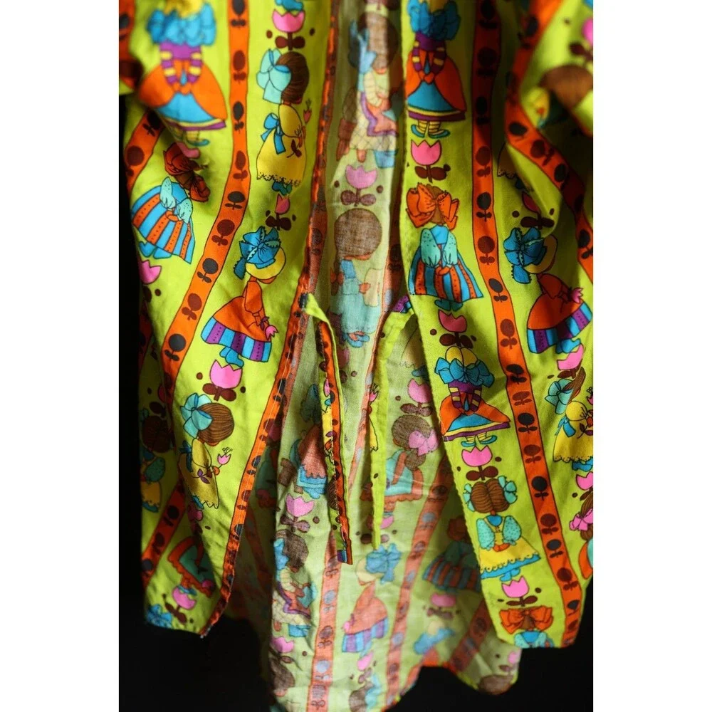 Vintage MCM 70s Design House Smock Apron Tie Artsy Painter Little Girl Print
